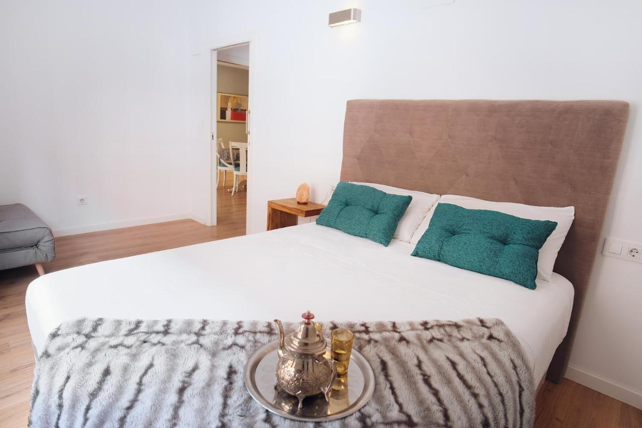Ferienwohnung Lujoso Hogar Cerca Del Casco Antiguo De La Ciudad Valencia Exterior foto